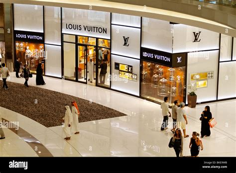 louis vuitton emirates mall